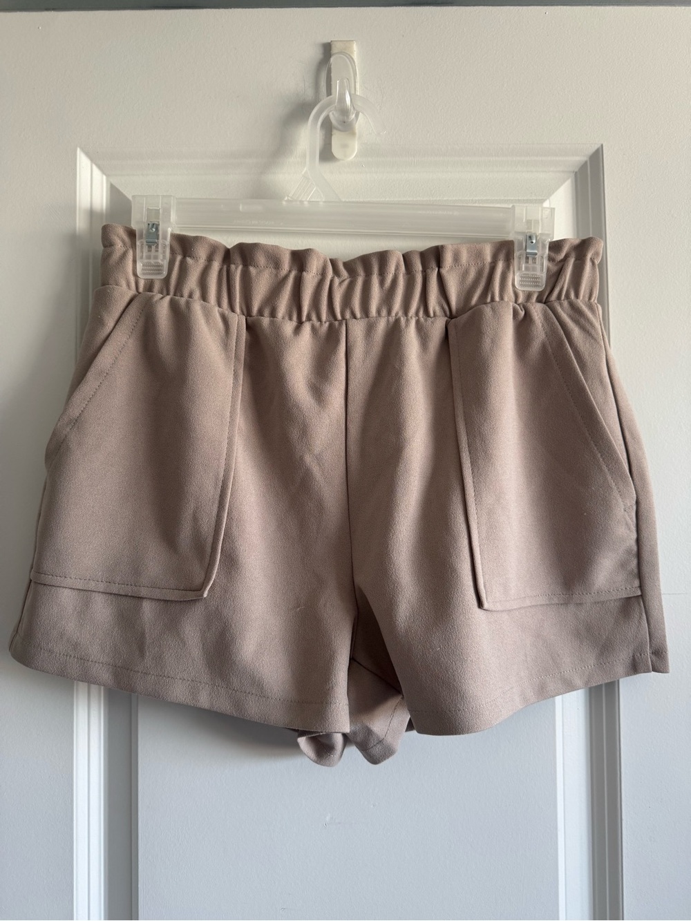 Women's Elastic-Waist Taupe Shorts with Front Pockets